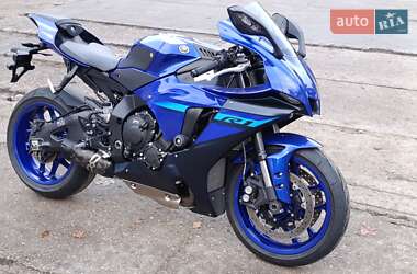 Спортбайк Yamaha YZF R1 2023 в Киеве