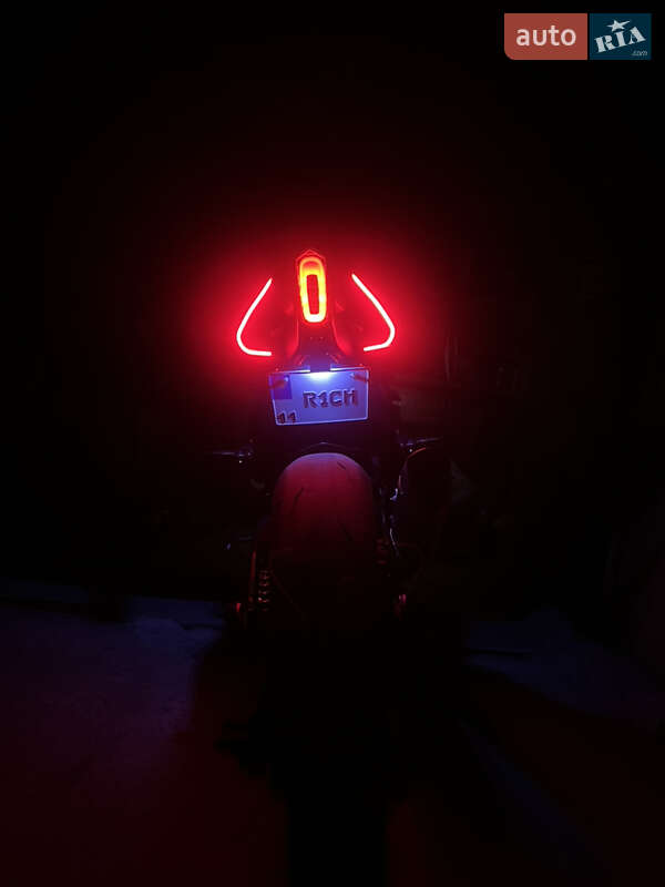 Спортбайк Yamaha YZF R1 2024 в Києві