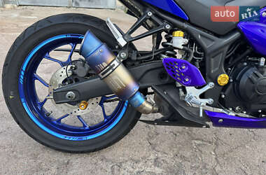 Мотоцикл Без обтекателей (Naked bike) Yamaha YZF-R25 2017 в 