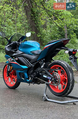 Спортбайк Yamaha YZF-R25 2021 в 
