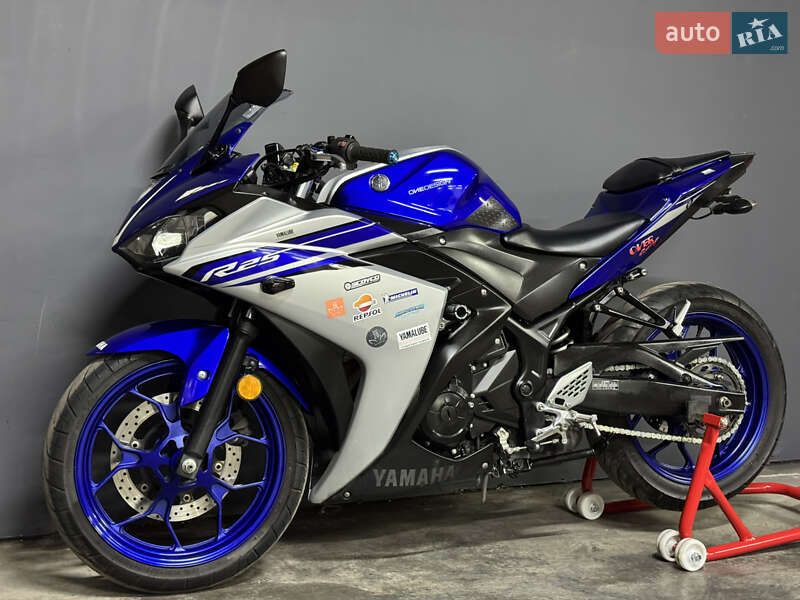 Спортбайк Yamaha YZF-R25 2016 в Києві