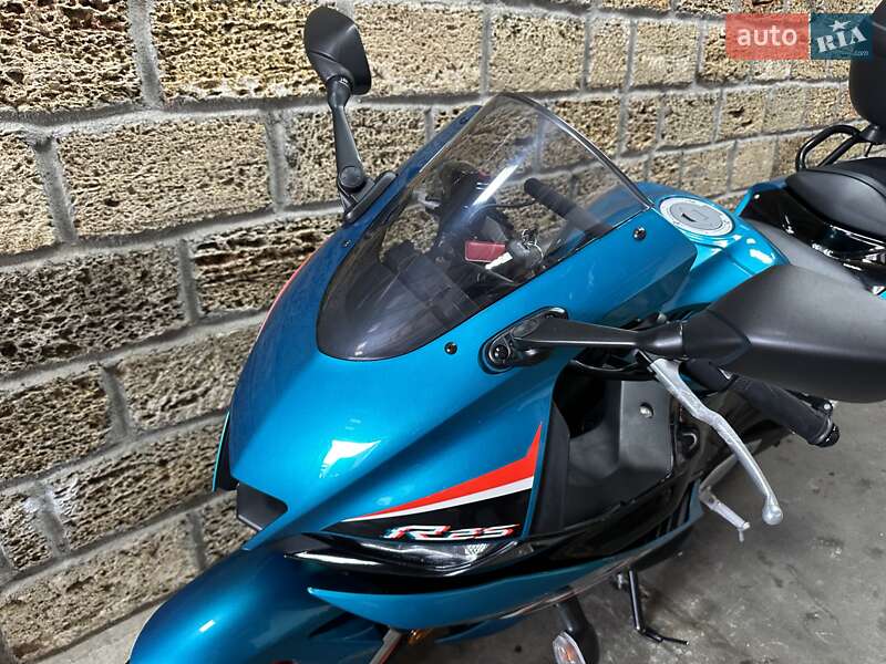 Спортбайк Yamaha YZF-R25 2021 в Одессе фото 4 Спортбайк Yamaha YZF-R25 2021 в Одессе
