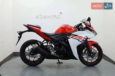 Спортбайк Yamaha YZF-R25 2015 в Гнивани