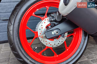 Мотоцикл Без обтекателей (Naked bike) Yamaha YZF-R3 2020 в 