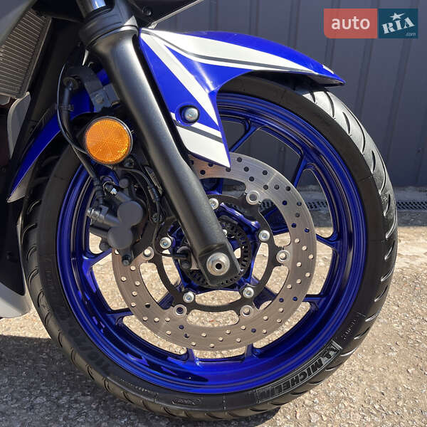 Спортбайк Yamaha YZF-R3 2015 в Марганце