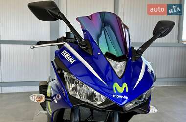 Спортбайк Yamaha YZF-R3 2018 в 