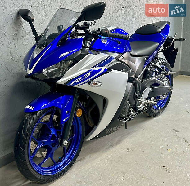 Yamaha YZF-R3 2017