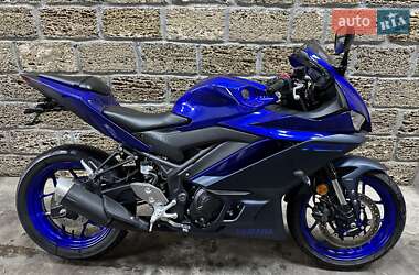 Спортбайк Yamaha YZF-R3 2023 в Одессе