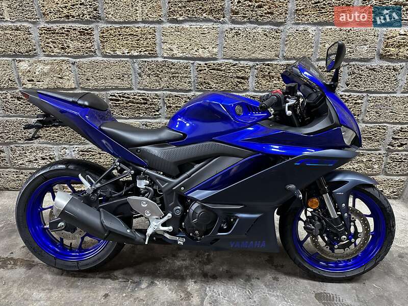 Yamaha YZF-R3 2023 Yamaha YZF-R3 2023