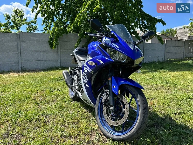Yamaha YZF-R3 2017