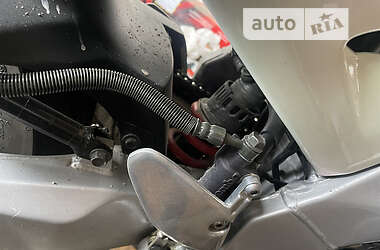 Спортбайк Yamaha YZF R6 2002 в Чорткове