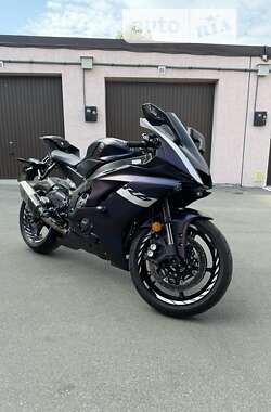 Спортбайк Yamaha YZF R6 2021 в Києві