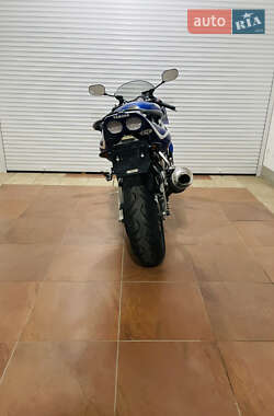 Спортбайк Yamaha YZF R6 2001 в 