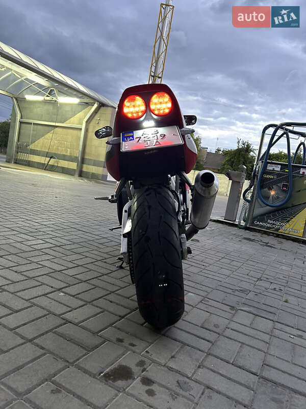 Спортбайк Yamaha YZF R6 2002 в Вінниці