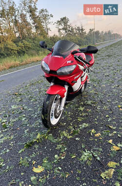 Спортбайк Yamaha YZF R6 2002 в Козелеці