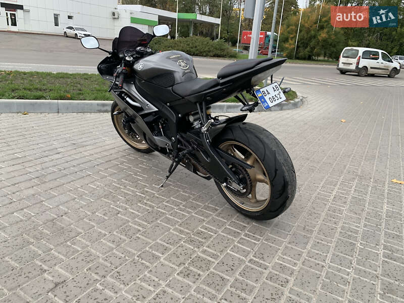 Спортбайк Yamaha YZF R6 2014 в Кропивницькому фото 4 Спортбайк Yamaha YZF R6 2014 в Кропивницькому