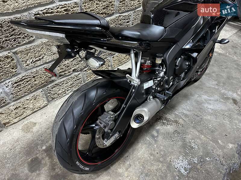 Спортбайк Yamaha YZF R6 2006 в Одессе фото 6 Спортбайк Yamaha YZF R6 2006 в Одессе