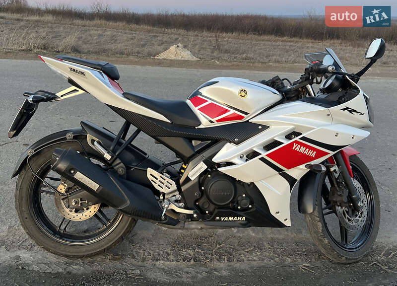 Спортбайк Yamaha YZF-R 2013 в Полтаві фото 2 Спортбайк Yamaha YZF-R 2013 в Полтаві