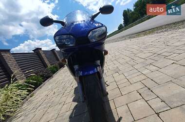 Спортбайк Yamaha YZF 2000 в Коломиї