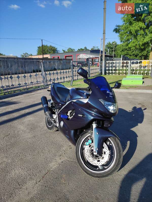 Мотоцикл Спорт-туризм Yamaha YZF 2001 в Лубнах