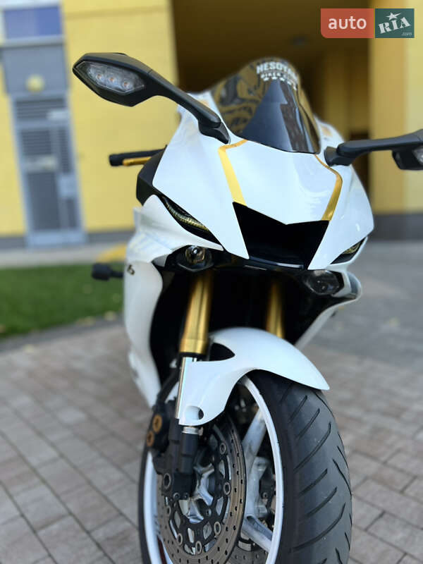 Спортбайк Yamaha YZF 2007 в Києві фото 7 Спортбайк Yamaha YZF 2007 в Києві