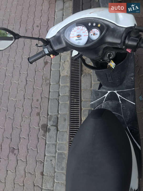 Мопеди Yamaha ZR 2013 в Богородчанах