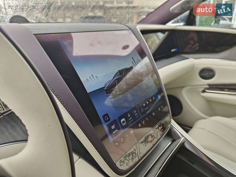 Седан YangWang U7 2025 в Києві