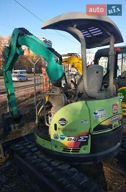 Гусеничний екскаватор Yanmar B4-6A 2010 в Тернополі