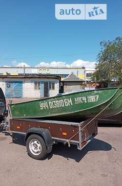 Лодка Язь 380 1998 в Чернигове