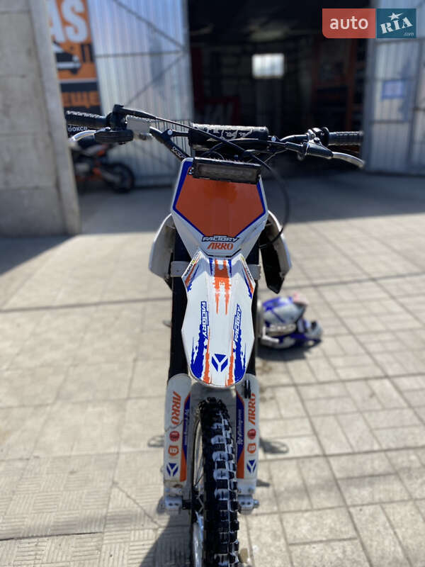 Мотоцикл Кросс YCF Factory SP3 2020 в Зміїві