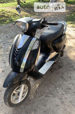 Скутер YiBen YB 125T-12 2015 в Рогатине