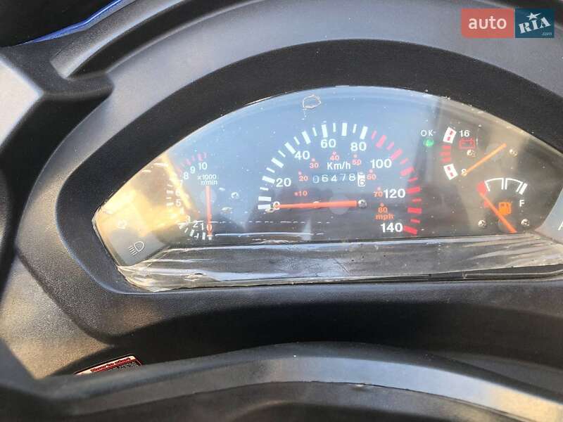 Макси-скутер YiBen YB 150T-10 2008 в Черновцах