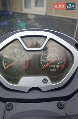 Макси-скутер YiBen YB 150T 2012 в 