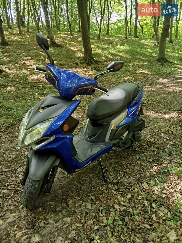 Скутер Yokomoto HT 150T-30 2022 в Шептицькому фото Скутер Yokomoto HT 150T-30 2022 в Шептицькому