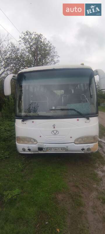 Городской автобус Youyi ZGT 6710 2007 в Виннице