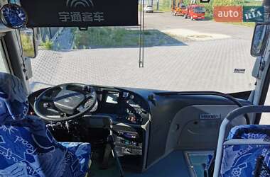 Міський автобус YUTONG 6831 2008 в Києві