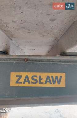 Зерновоз - полуприцеп Zaslaw D 653 2007 в 