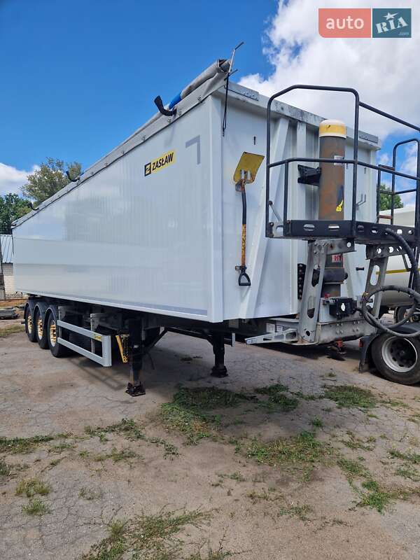 Зерновоз - полуприцеп Zaslaw D 653 2019 в Черкассах