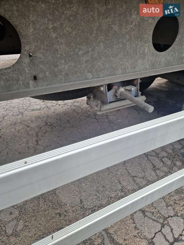 Зерновоз - полуприцеп Zaslaw D 653 2020 в Черкассах