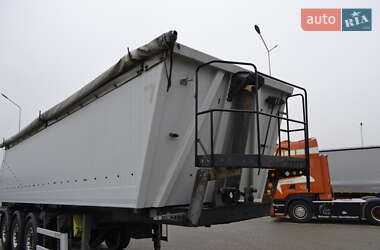 Самоскид напівпричіп Zaslaw D 653 2015 в Хусті