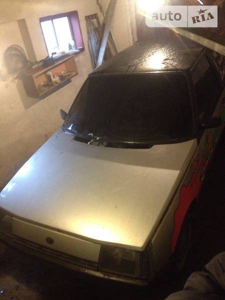 Хэтчбек ЗАЗ 1102 Таврия-Нова 2004 в Львове фото 5 Хэтчбек ЗАЗ 1102 Таврия-Нова 2004 в Львове