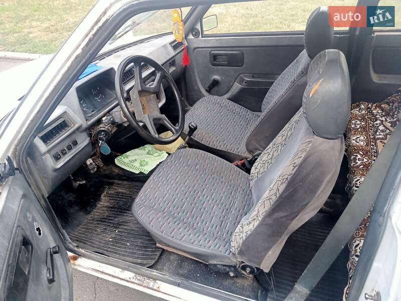 Хетчбек ЗАЗ 1102 Таврія-Нова 1999 в Ізмаїлі