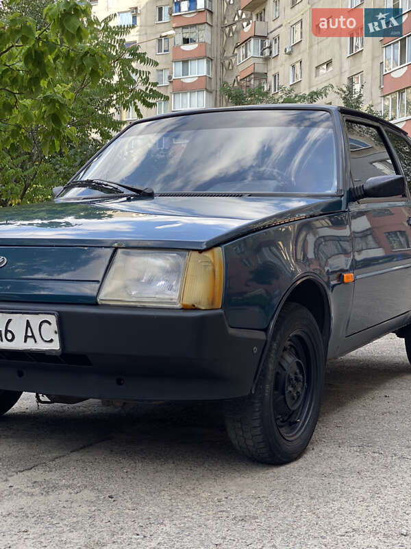 Хетчбек ЗАЗ 1102 Таврія-Нова 2004 в Запоріжжі