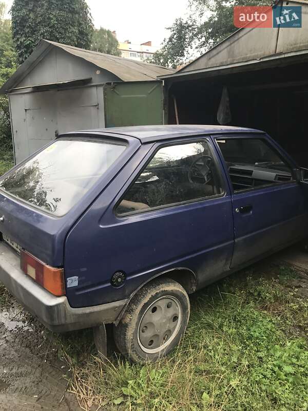 Хэтчбек ЗАЗ 1102 Таврия-Нова 2004 в Виннице