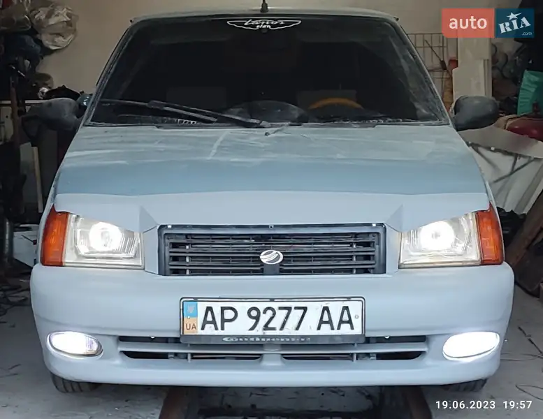 ЗАЗ 1102 Таврія-Нова