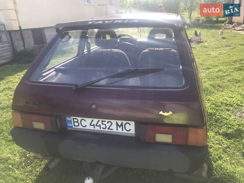 Хэтчбек ЗАЗ 1102 Таврия-Нова 2004 в Самборе
