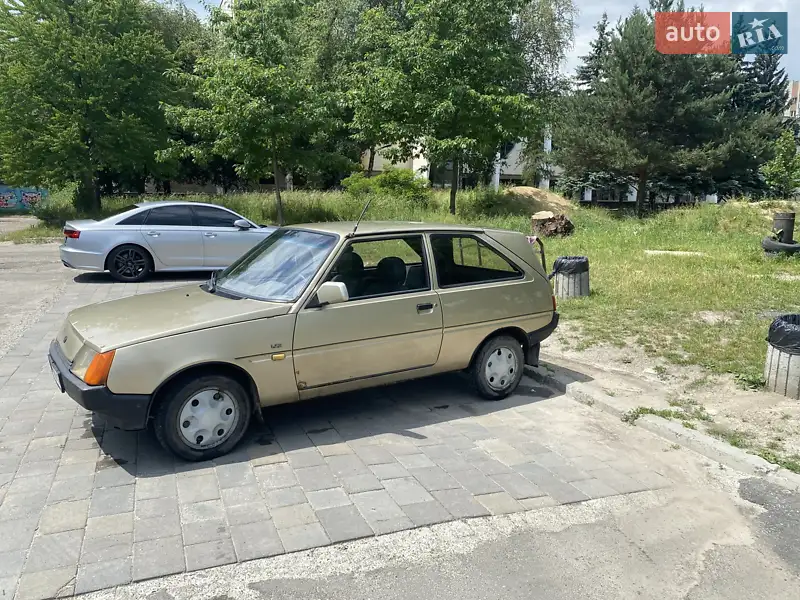 ЗАЗ 1102 Таврія-Нова