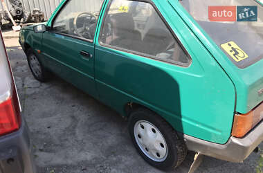 Хэтчбек ЗАЗ 1102 Таврия-Нова 2002 в 