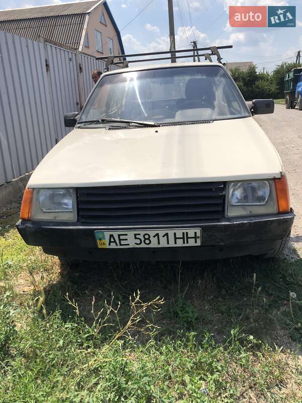 Хэтчбек ЗАЗ 1102 Таврия-Нова 2003 в Днепре