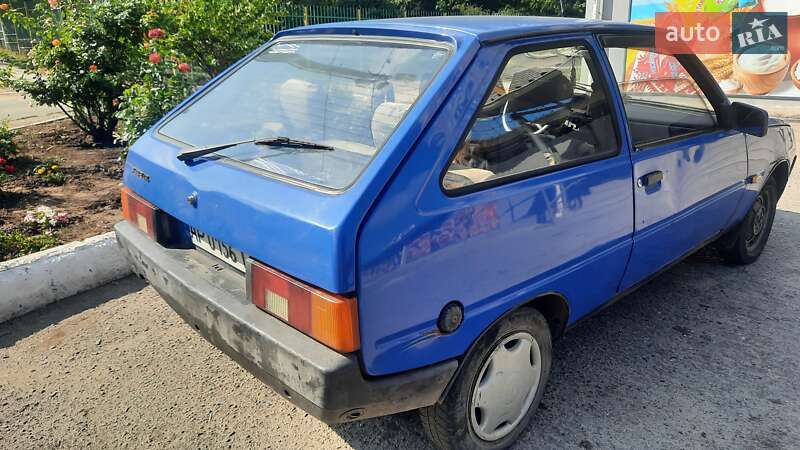 Хэтчбек ЗАЗ 1102 Таврия-Нова 1998 в Запорожье